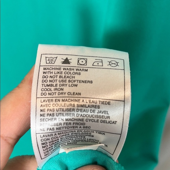 Nike Men's Teal and Navy Short Sleeve Tee - Picture 6 of 6